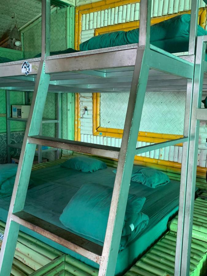 Ocean Beach Resort カットバ島 エクステリア 写真